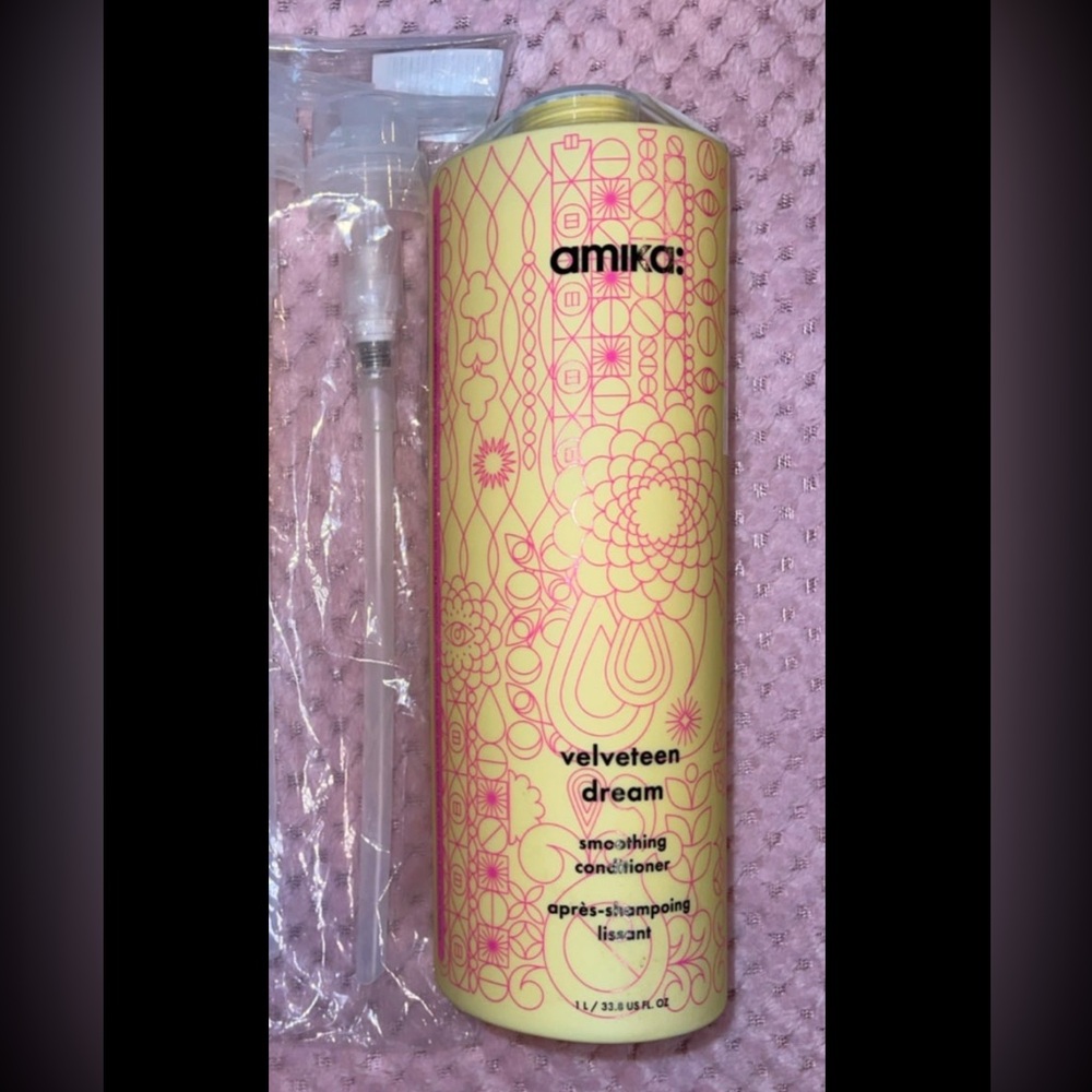 Amika Velveteen Dream Conditioner Liter 33.8 fl oz with FREE pump! New/ SEALED.